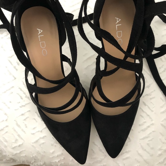 Aldo Lace Up Pumps - Picture 2 of 3